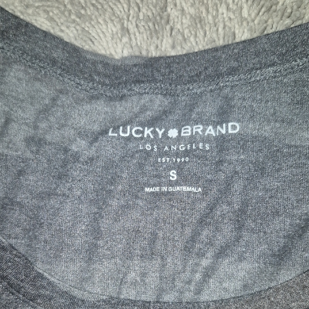 Lucky Brand Womens Camo and Graphic Tees - Picture 6 of 9